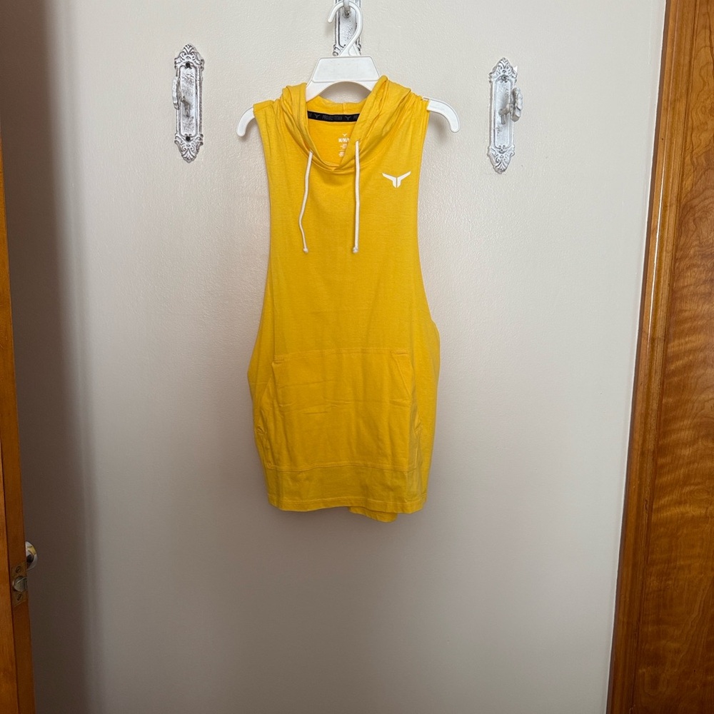Yellow Sleeveless workout hoodie